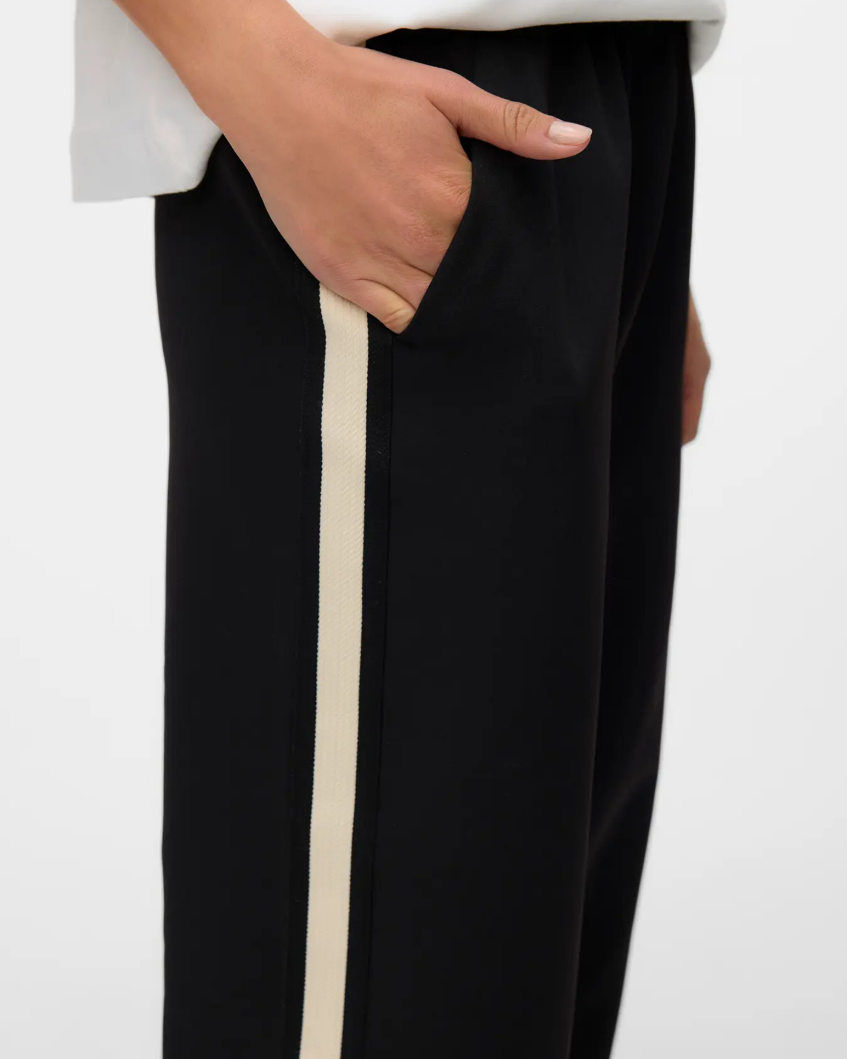 Sort - Black - Vero Moda - Bukser - 10336601