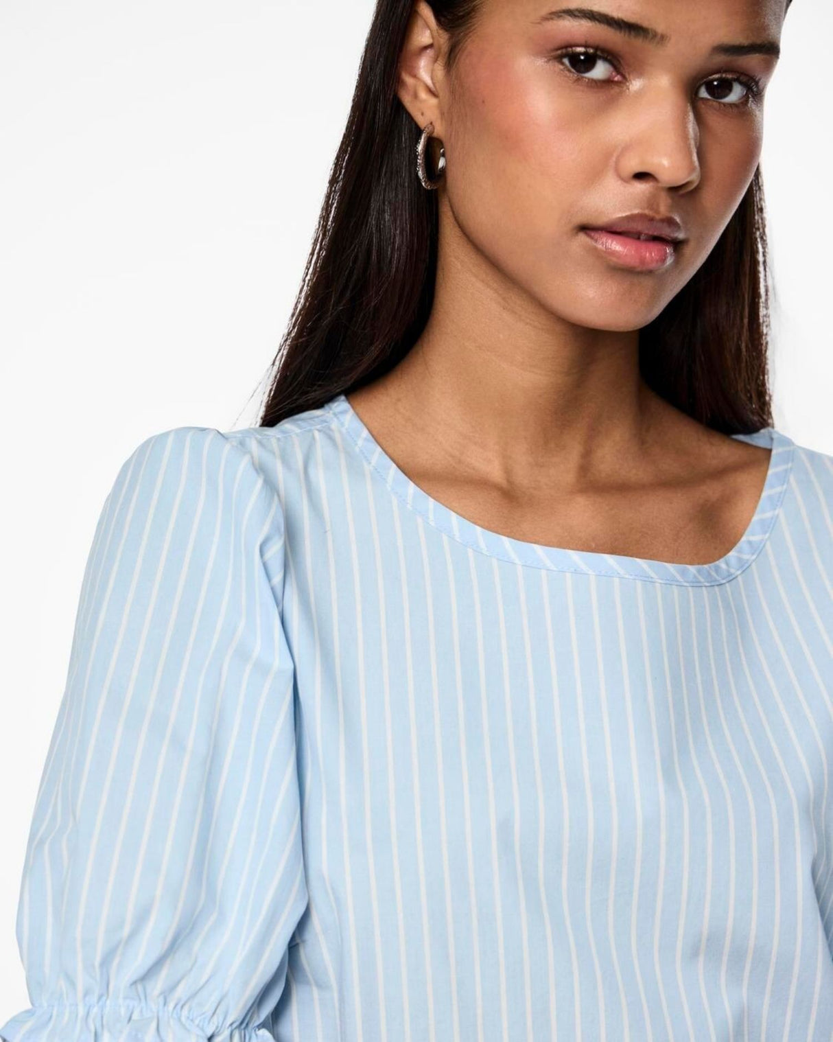 Lyseblå - Airy Blue - pieces - bluse - striber - 17152056