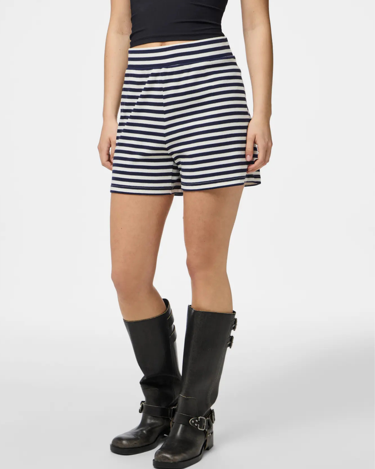 Mørkeblå/Hvid - Maritime Blue/Cloud Dancer - Pieces - Shorts - Stribet - 17161308