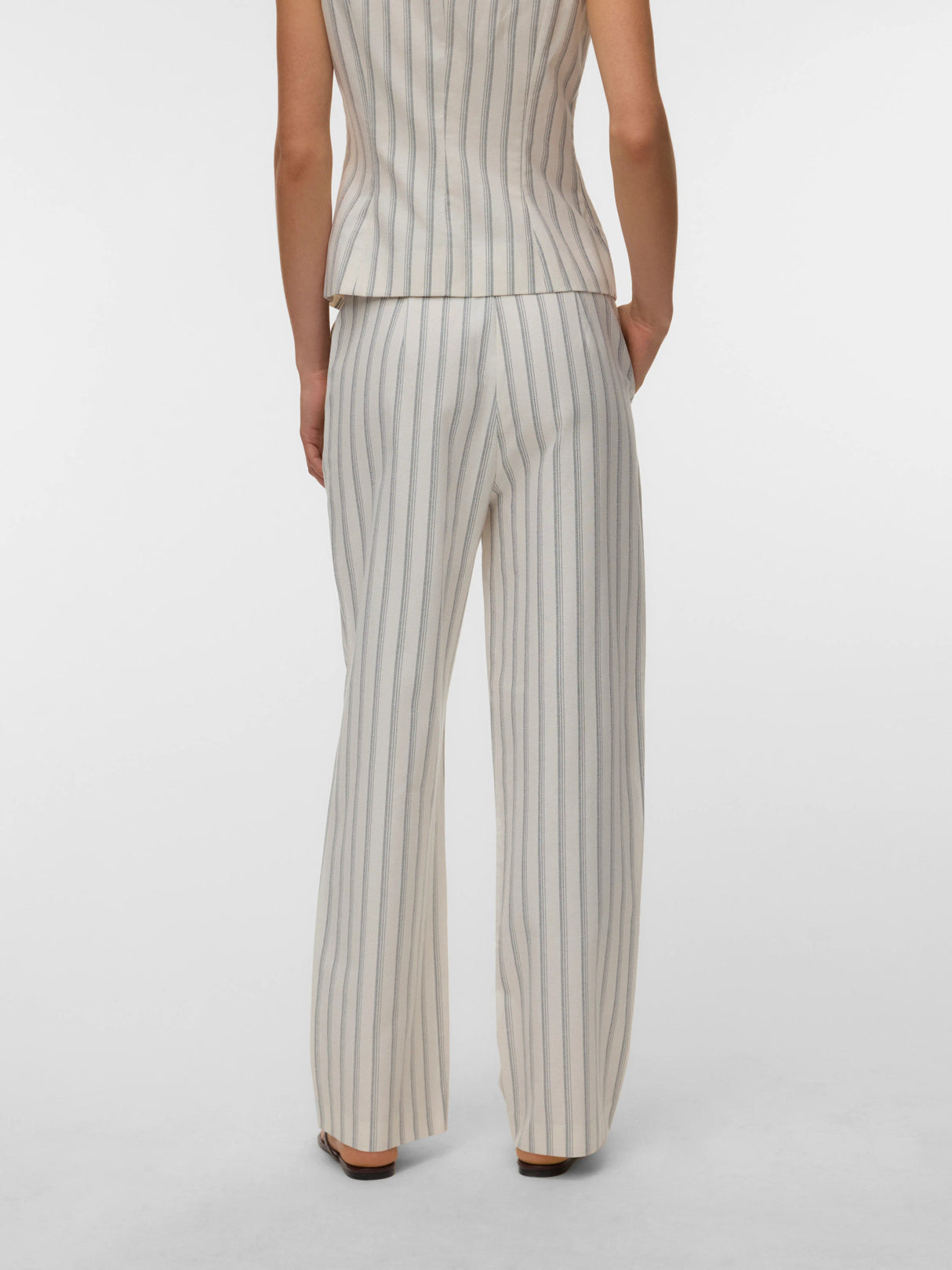 Snow White W. CHINA BLUE STRIPES AS OFFER Bukser fra Vero Moda - 10342544