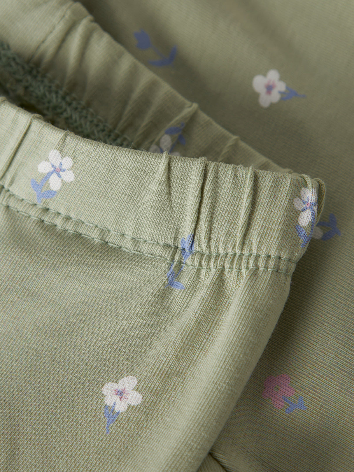 Swamp Flowers Leggings fra Name it - 13252211