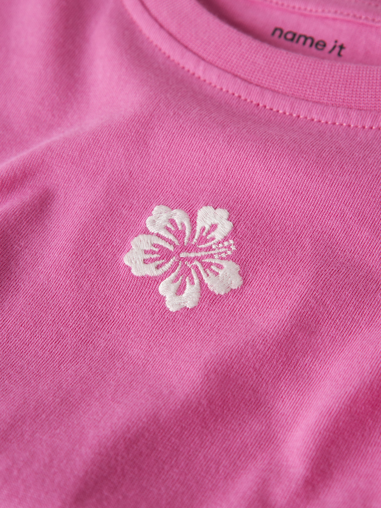 Name it Strawberry Moon Hibiscus Embroidery T-Shirt - 13254882