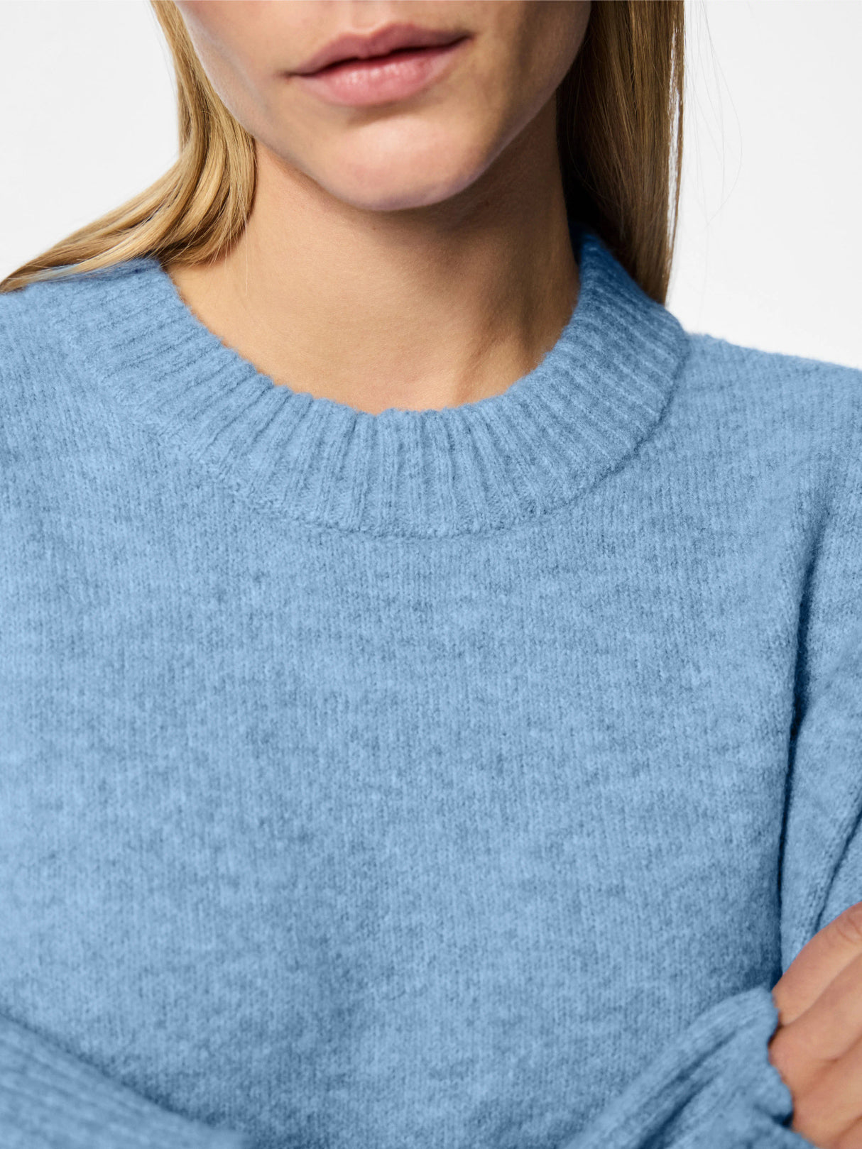 Airy Blue Striktrøje fra PIECES - 17154366