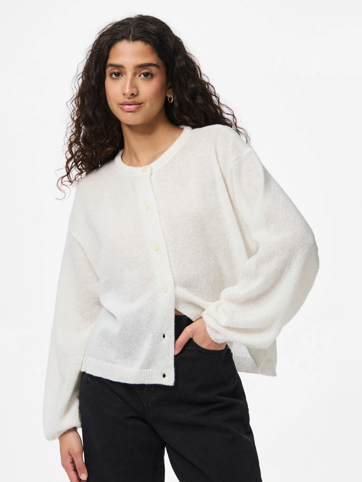Cloud Dancer Striktrøje fra PIECES - 17157589
