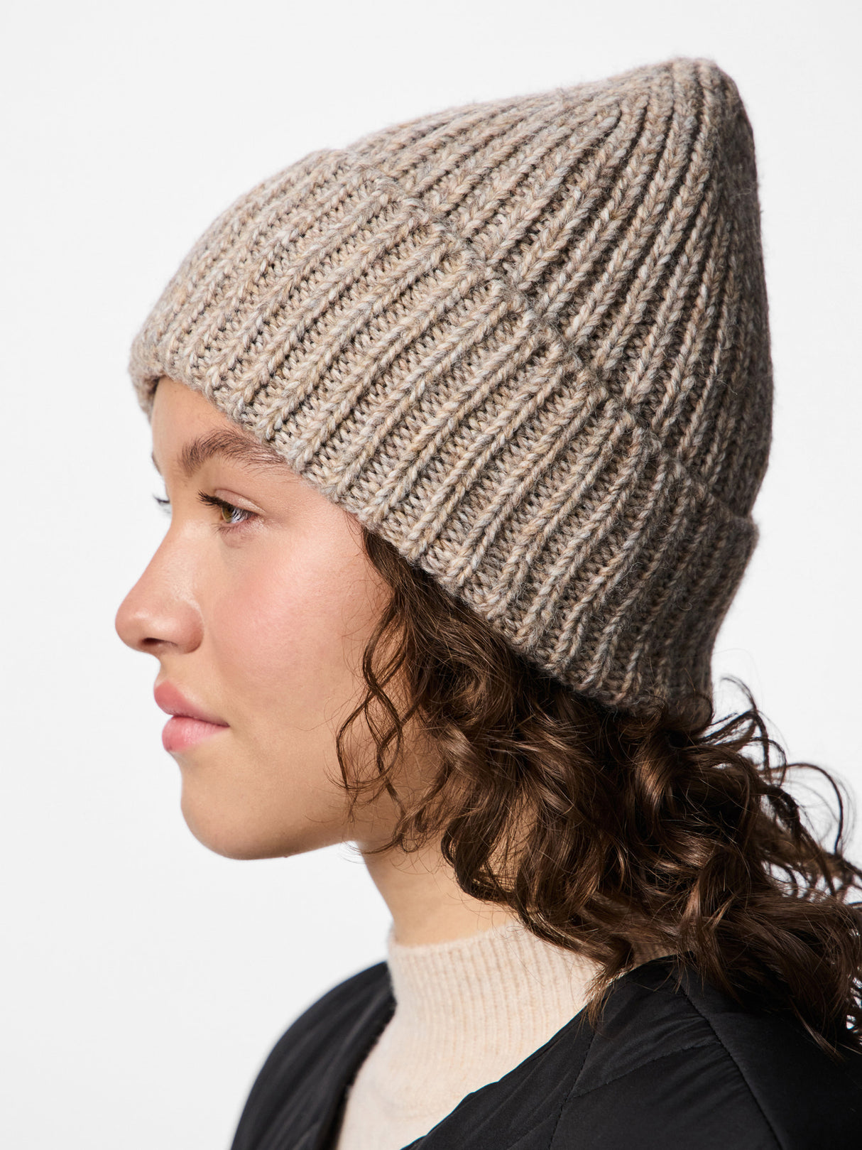 Toasted Coconut MELANGE Hat fra PIECES - 17158217