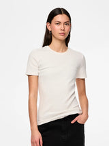 Cloud Dancer Bluse fra PIECES - 17133839