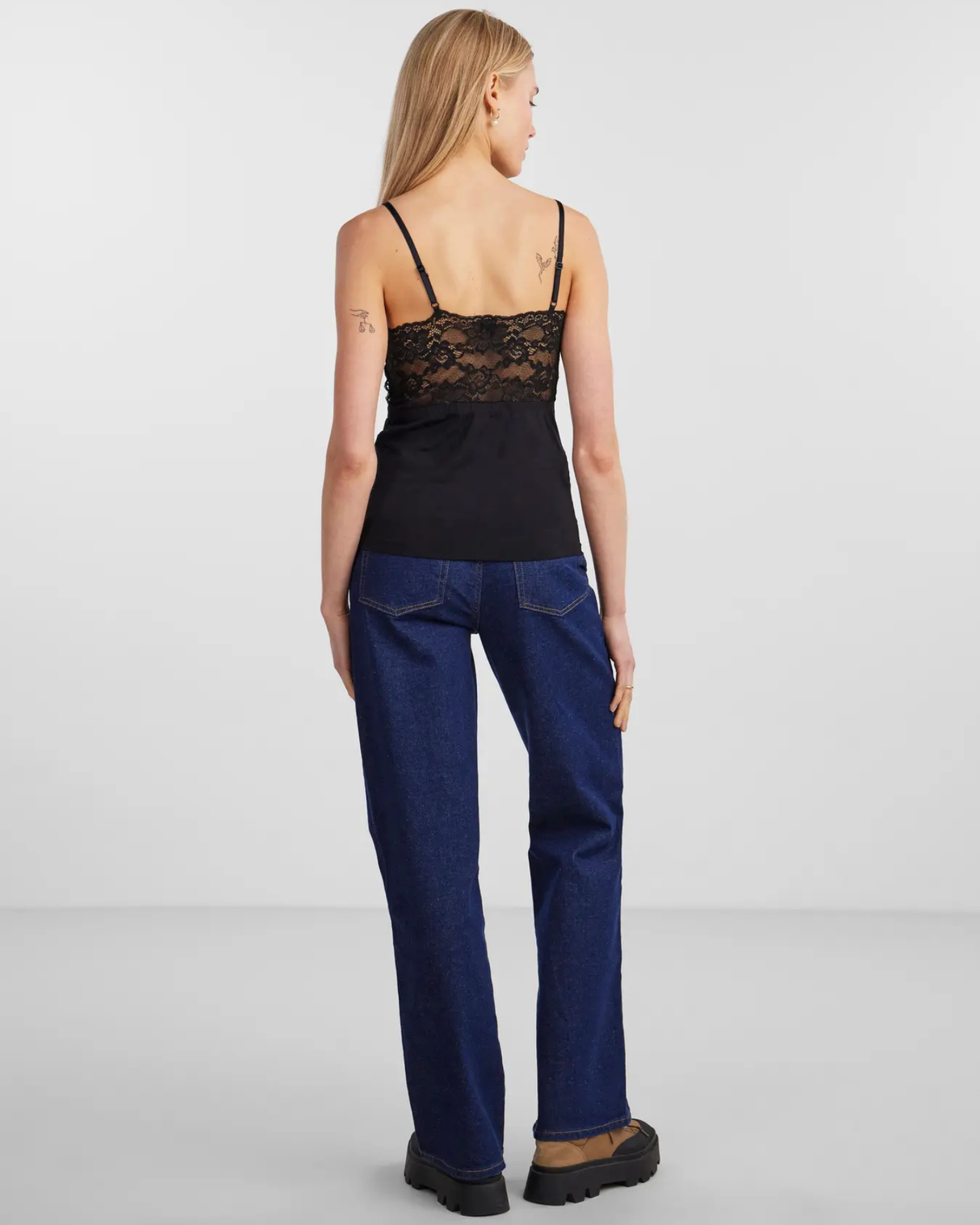 Sort - Black - Pieces - Top - Med blonder - 17143429