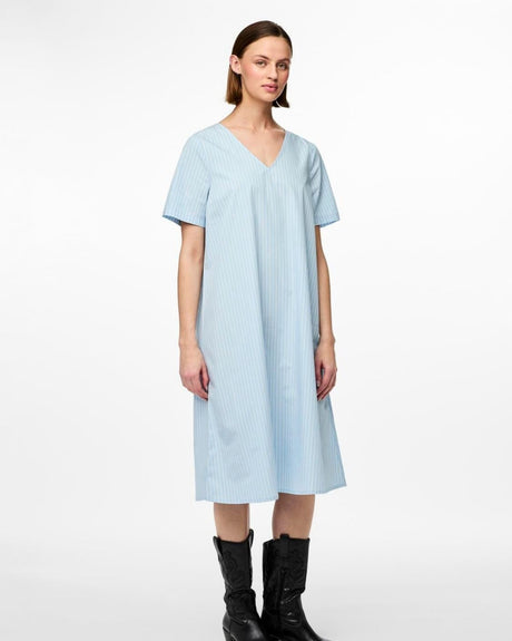 Lyseblå - airy blue - PIECES - kjole - stribet - 17152058