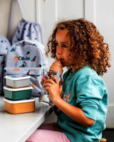 Dinosaurer drikkedunk med sugerør