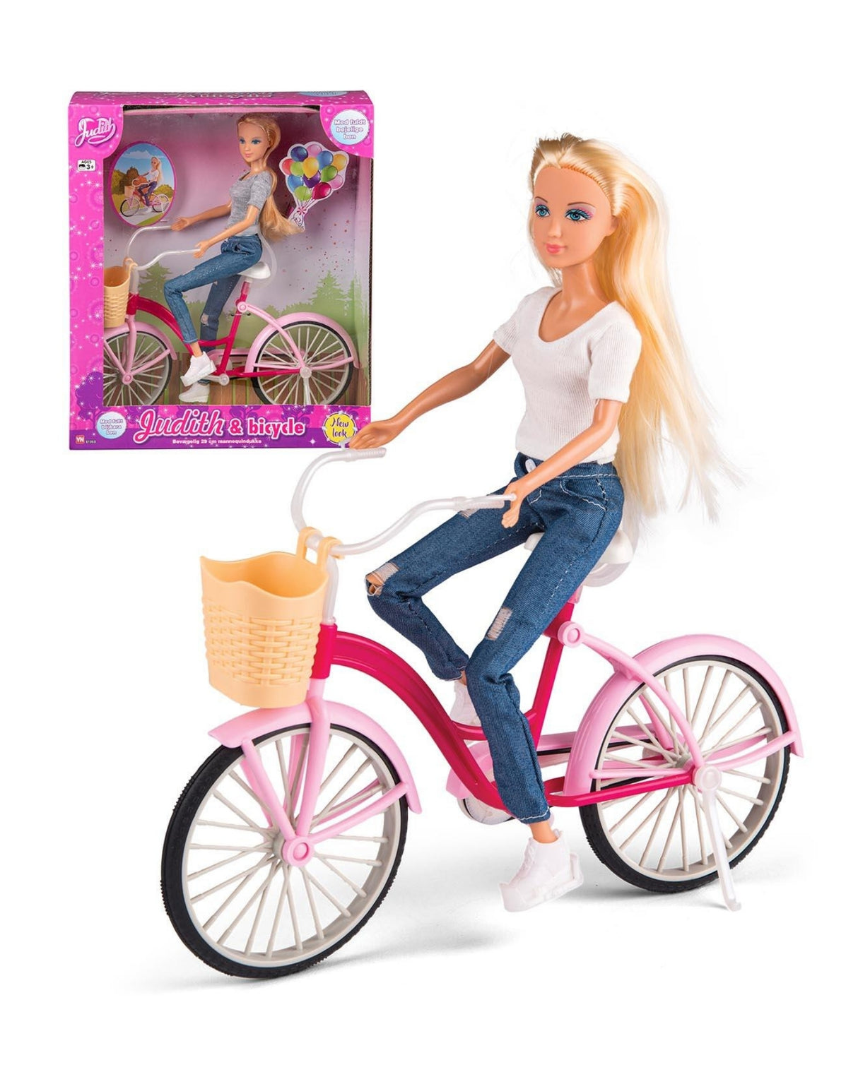 Judith med cykel og tilbehør