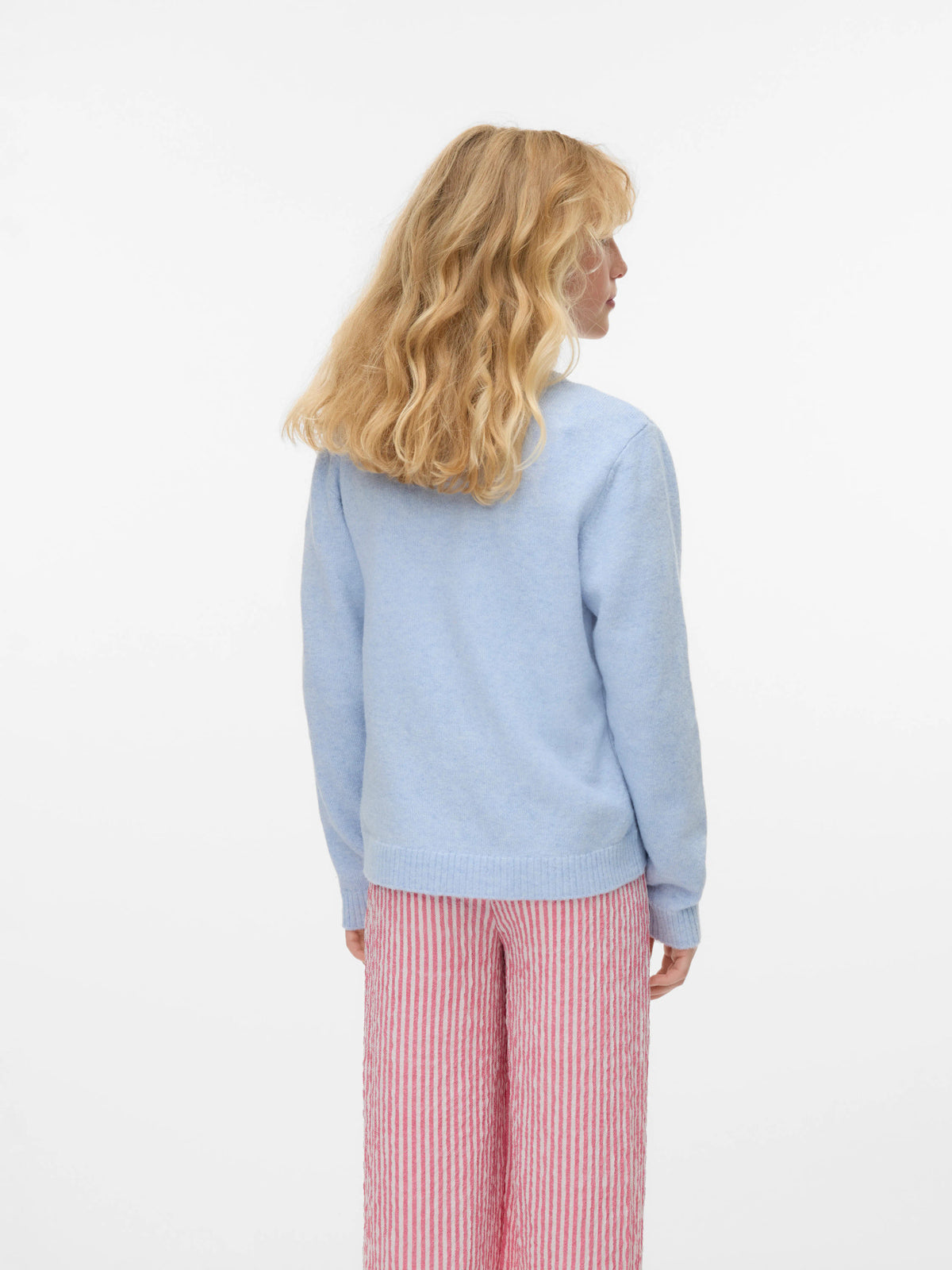 Brunnera Blue W. WHITE MELANGE Striktrøje fra Vero Moda - 10291741