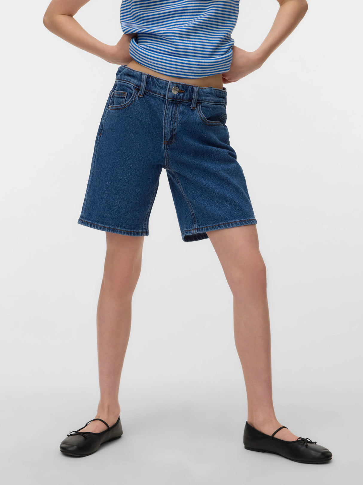 Medium Blue Denim Shorts fra Vero Moda - 10342490