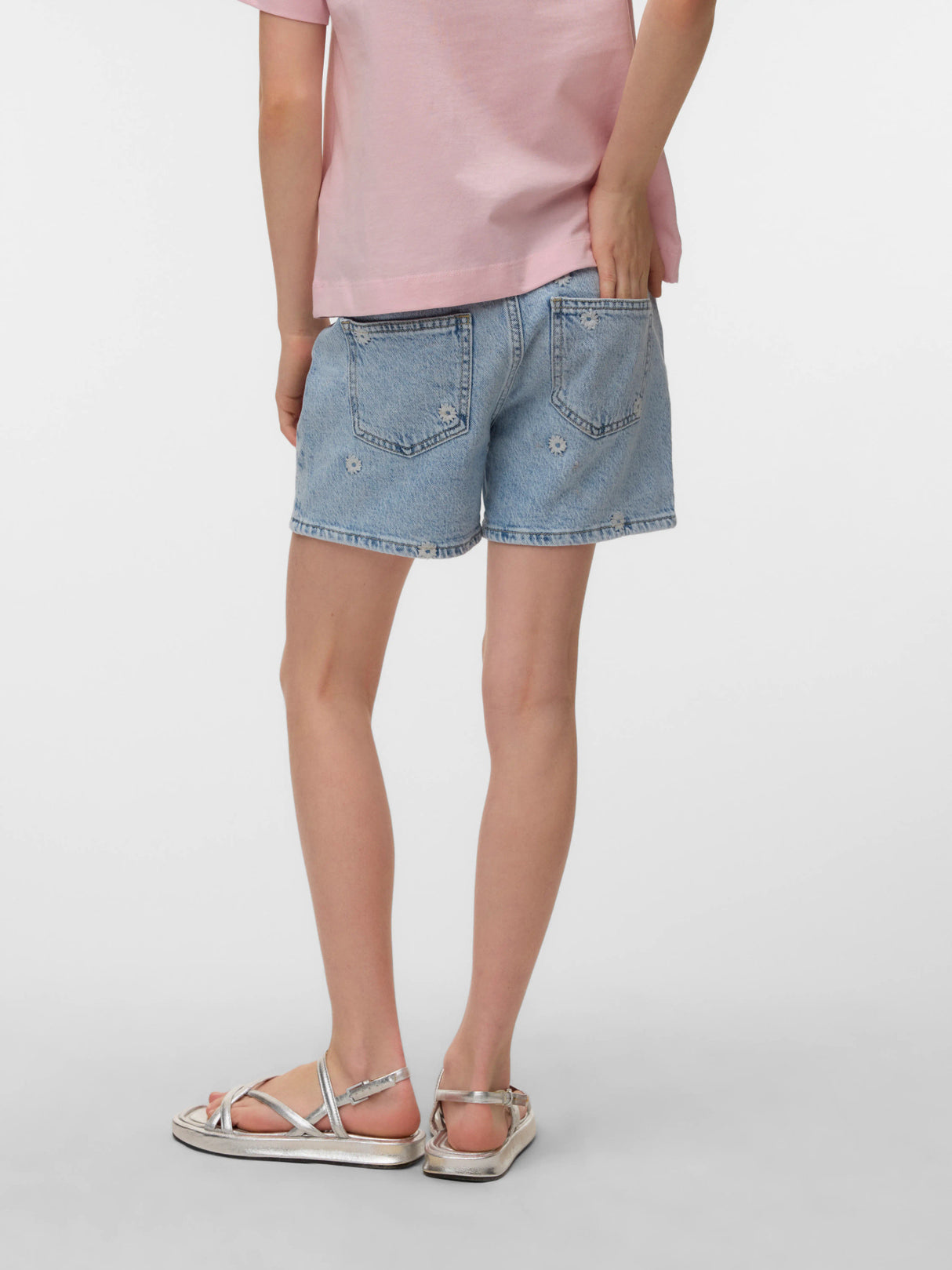 Light Blue Denim FLOWER Shorts fra Vero Moda - 10342580