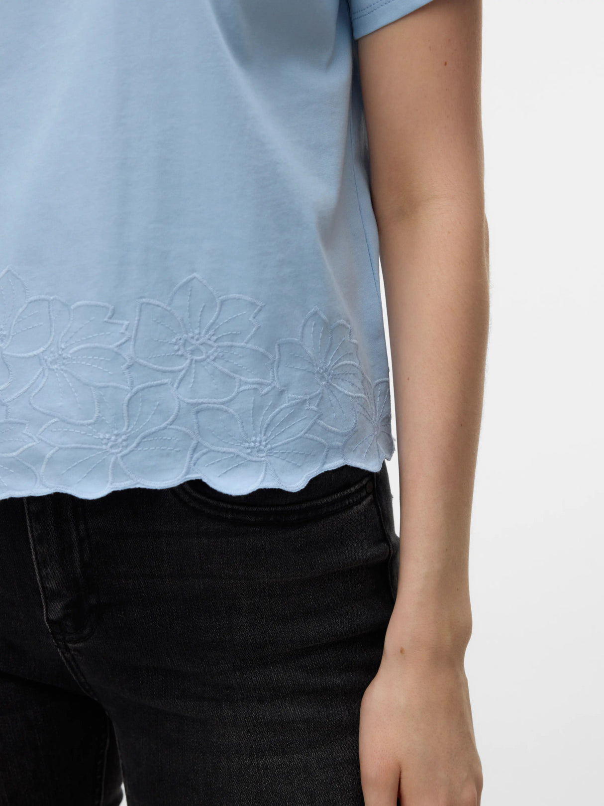 Cashmere Blue Casmere Blue Emb Bluse fra Vero Moda - 10342965