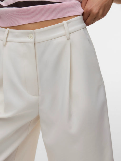 Sugar Swizzle Shorts fra Vero Moda - 10353946