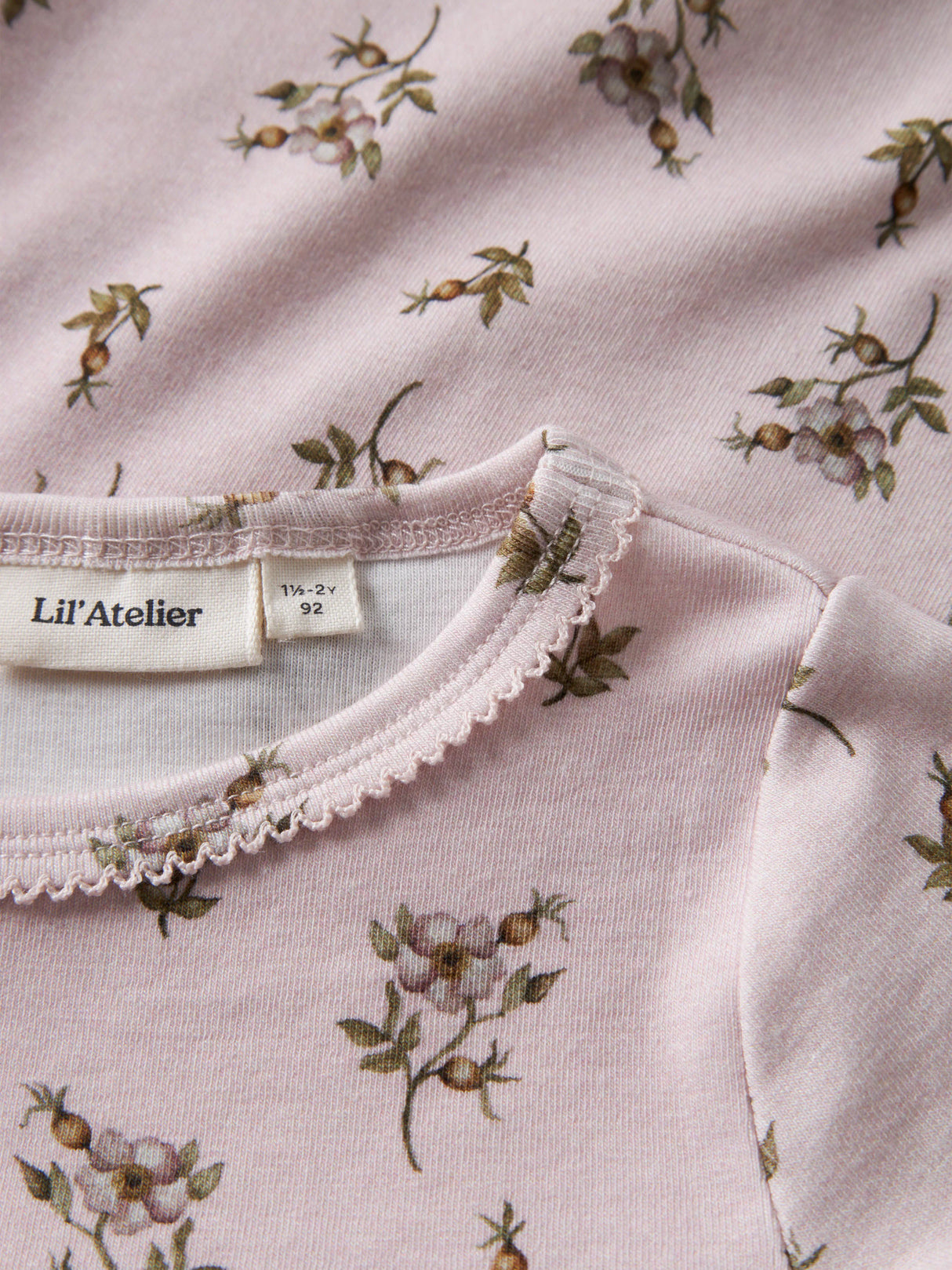 Hushed Violet APPLE ROSE Bluse fra Lil'Atelier - 13257179
