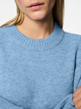 Airy Blue Striktrøje fra PIECES - 17154366