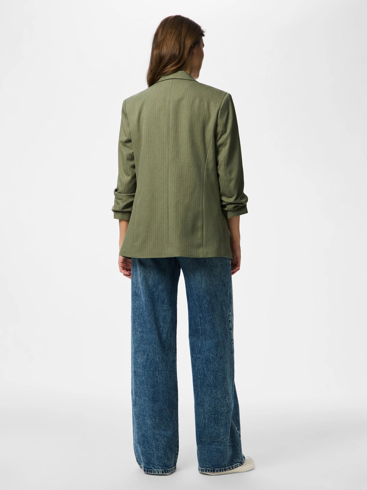 Deep Lichen Green CLOUD DANCER PINSTRIPE Blazer fra PIECES - 17159299