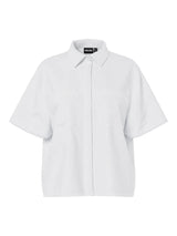 Bright White Bluse fra PIECES - 17162286