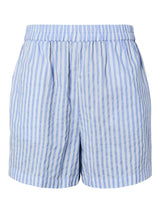Hydrangea BRIGHT WHITE Shorts fra PIECES - 17162305