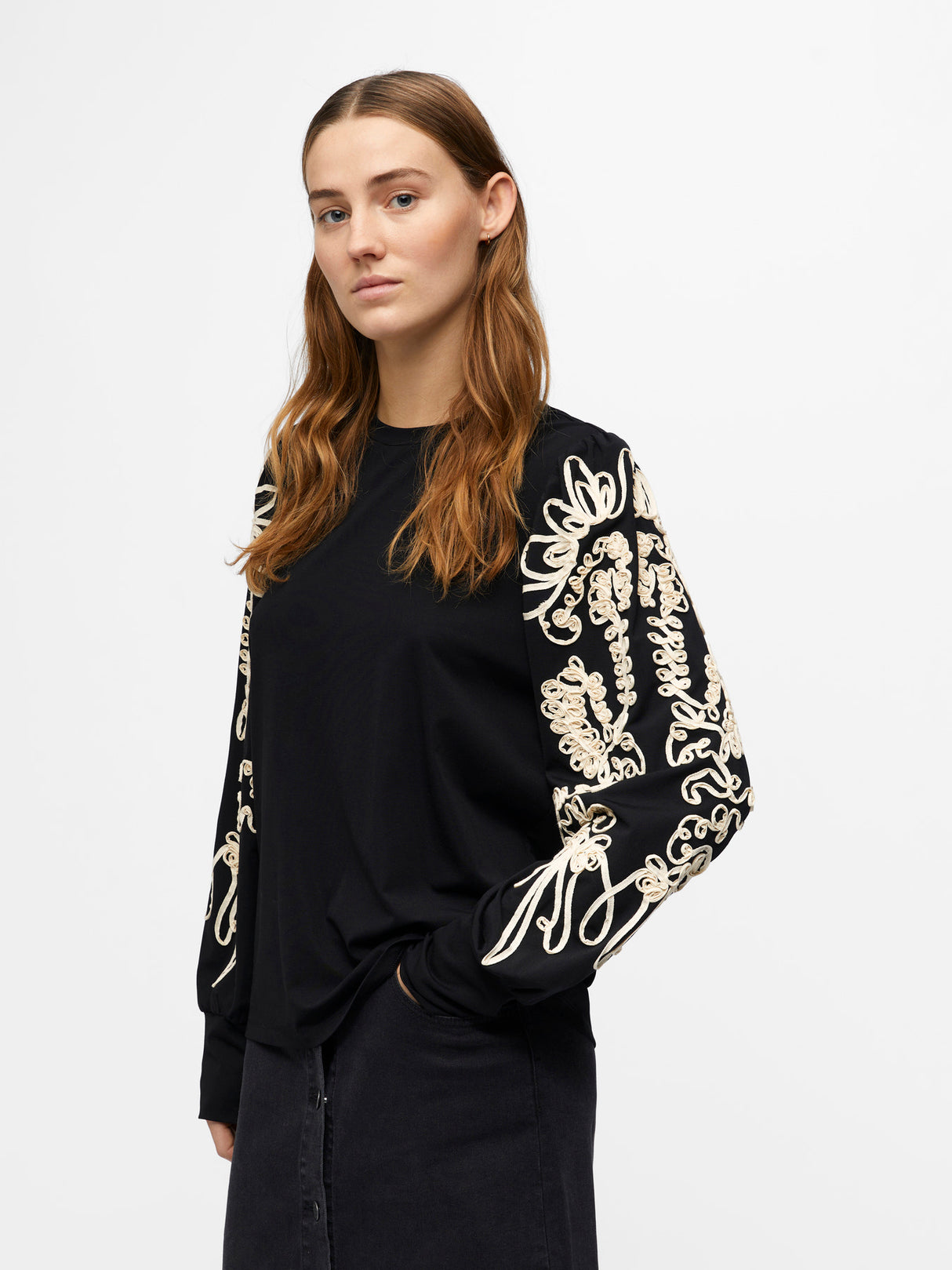 Black Sandshell tape strik bluse fra Object - 23045065