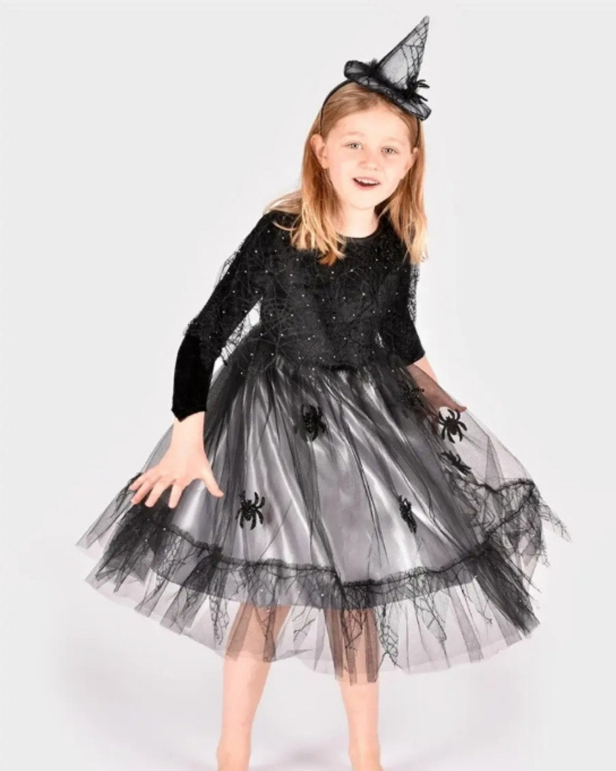 Heksekjole med tilbehør 98-104cm