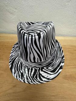 Nytårshat sort/hvid zebra print