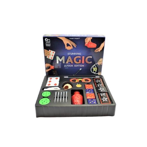 Tryllesæt magic junior 50 tricks +8år. 25x30 cm. m/ringe,kort,æg,tryllestav. mønt mm.