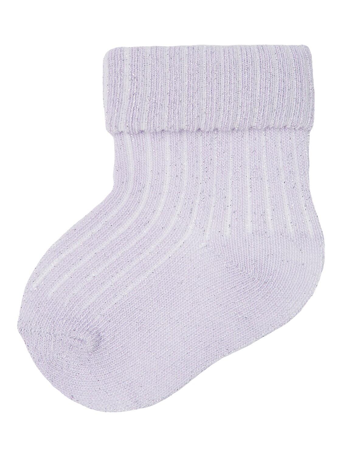 Lavendel pastel lilac Name it glimmer rib sokker Pris: 29,96 DKK.
